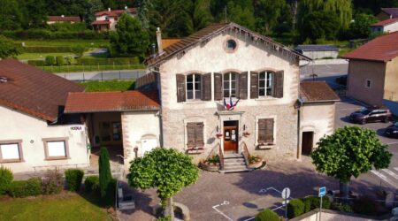 Photographie de la mairie de Villette-sur-Ain